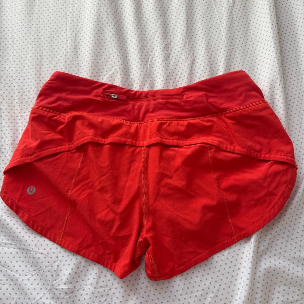 Lululemon Speed Up Low-Rise Lined Shorts 2.5” - Picture 2 of 3